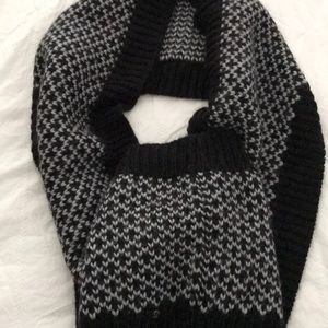 Lululemon wool infinity scarf